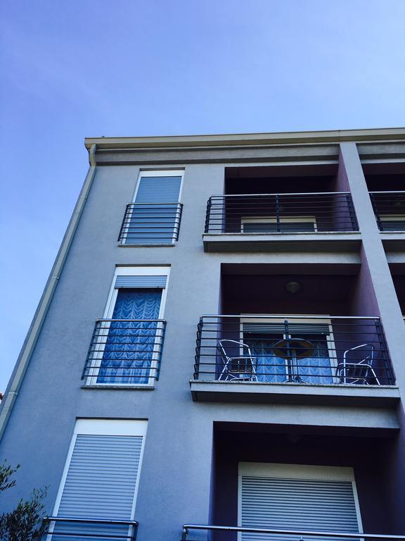 Apartment Mirella 우마그 외부 사진